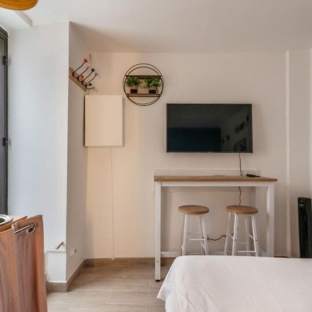Studio In The Marais District - Paris - Welkeys Apartment Ngoại thất bức ảnh